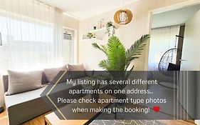 Cofy Rentals - Centrally Located, Quiet District, Air-Conditioning, Free Parking, 24-7 Express Check-In-Out, Close To Sea And Everything You Need For Living!